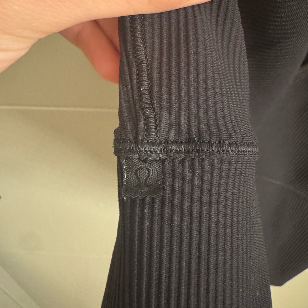 Lululemon Ribbed Tank Top - Picture 3 of 3